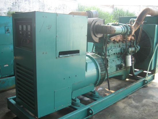 万秀租赁发电机- 发电机碳刷磨损的原因是什么