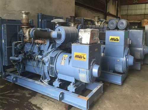 万秀柴油发电机如何测试电流大小？