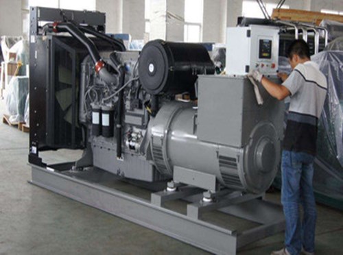 万秀柴油发电机组和储能设备配合使用的案例