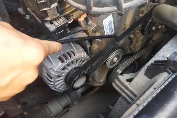 万秀转速传感器的工作原理是什么？